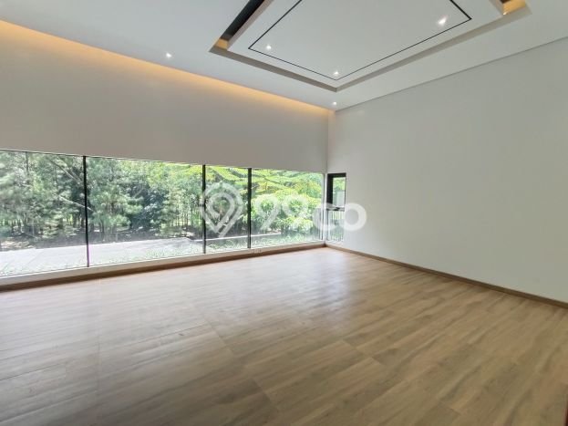INVESTASI CERDAS! Rumah Exclusive Sentul City, Bogor, Luas Tanah 300m² Luas Bangunan 480m² INVESTASI CERDAS! Rumah Exclusive Sentul City, Bogor, Luas Tanah 300m² Luas Bangunan 480m²