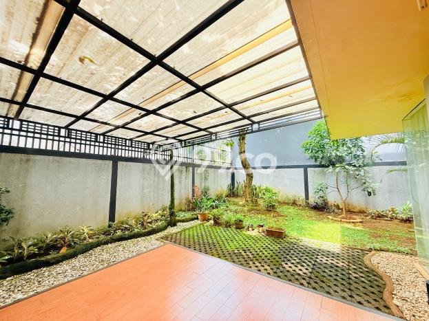 Rumah Luxury Modern Siap Huni di Sentul City Bogor Rumah Luxury Modern Siap Huni di Sentul City Bogor
