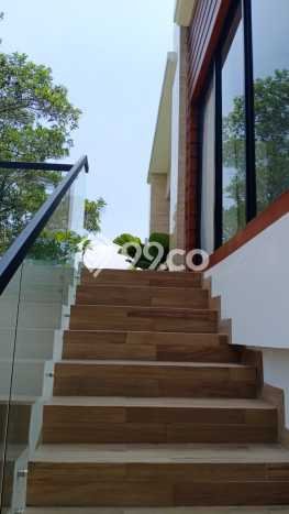 Jual Rumah Mewah Elegan Dengan View Cantik di Sentul City, Bogor Jual Rumah Mewah Elegan Dengan View Cantik di Sentul City, Bogor