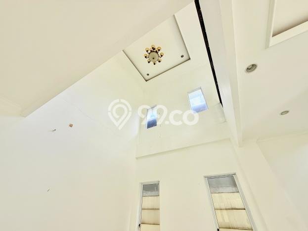 Hunian Elit LB 362m2 Siap Huni Desain Elegan di Sentul City, Bogor Hunian Elit LB 362m2 Siap Huni Desain Elegan di Sentul City, Bogor