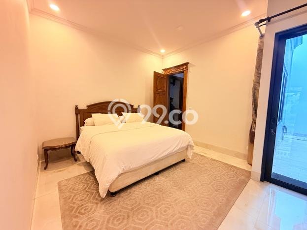 Jual Rumah Mewah Elegan Dengan View Eksklusif di Sentul City, Bogor Jual Rumah Mewah Elegan Dengan View Eksklusif di Sentul City, Bogor