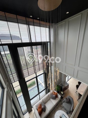Rumah Mewah LB 412m2 Siap Huni Desain Elegan di BSD City, Tangerang Rumah Mewah LB 412m2 Siap Huni Desain Elegan di BSD City, Tangerang