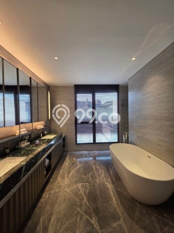 Dijual Rumah Luas Megah Dengan View Cantik di BSD City, Tangerang Dijual Rumah Luas Megah Dengan View Cantik di BSD City, Tangerang