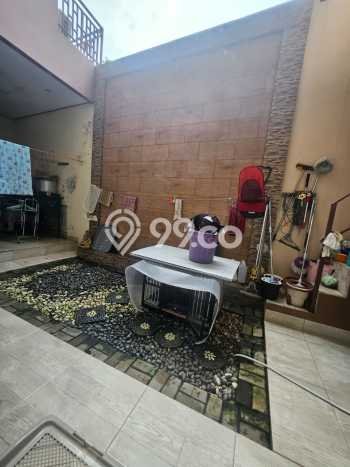 Ready to Use! Luxury House LT 202m2 Desain Modern di Modernland Ready to Use! Luxury House LT 202m2 Desain Modern di Modernland