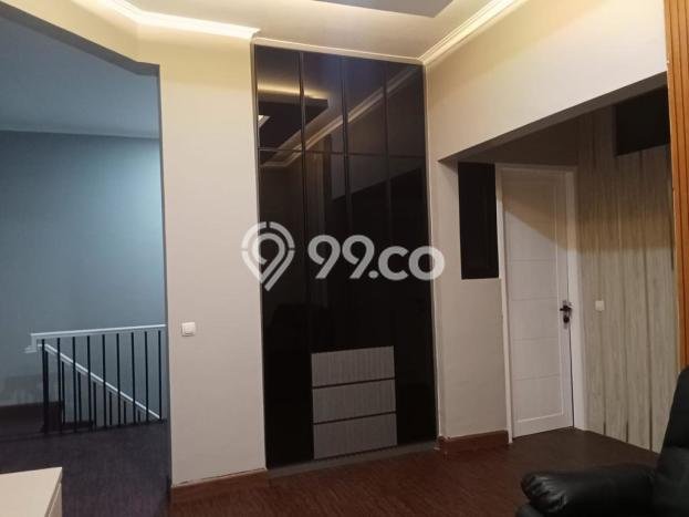 Rumah Elit Modern Siap Huni di Lippo Karawaci Tangerang Rumah Elit Modern Siap Huni di Lippo Karawaci Tangerang