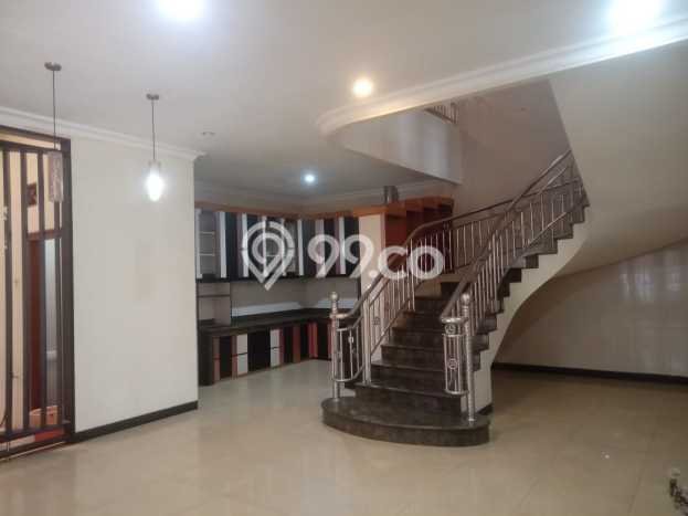 Rumah Luxury Modern Siap Huni di Duri Kosambi Jakarta Barat Rumah Luxury Modern Siap Huni di Duri Kosambi Jakarta Barat