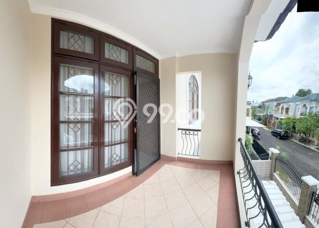 Dijual Rumah Mewah Megah Dengan View Eksklusif di Modernland, Tangerang Dijual Rumah Mewah Megah Dengan View Eksklusif di Modernland, Tangerang