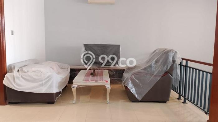 Hunian Elit LB 260m2 Siap Huni Desain Elegan di Bintaro, Tangerang Selatan Hunian Elit LB 260m2 Siap Huni Desain Elegan di Bintaro, Tangerang Selatan