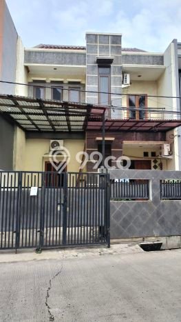 Best Deal Hunian Premium Ideal dan Luas di Kebon Jeruk, Jakarta Barat Best Deal Hunian Premium Ideal dan Luas di Kebon Jeruk, Jakarta Barat