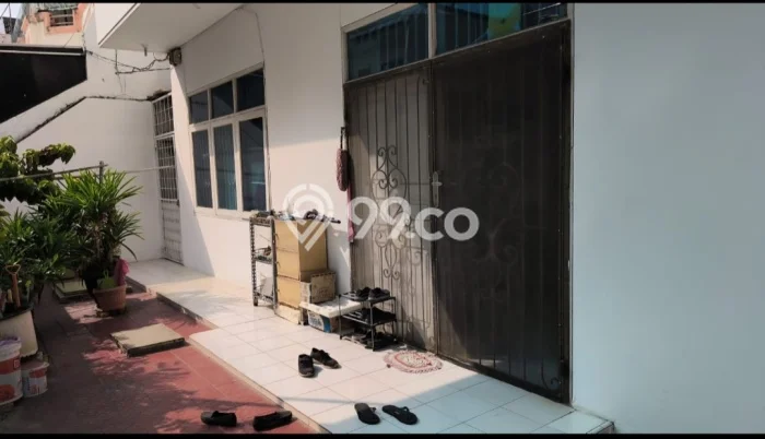 Rumah Elit Modern Tanpa Renovasi di Muara Karang Jakarta Utara Rumah Elit Modern Tanpa Renovasi di Muara Karang Jakarta Utara