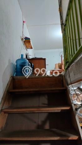 Ruko Dijual di Jakarta Barat LT 161m2 & LB 240m2 Lokasi Terbaik! Ruko Dijual di Jakarta Barat LT 161m2 & LB 240m2 Lokasi Terbaik!