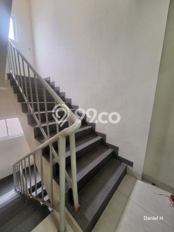 Ruko Premium di Gambir, Luas 261m², Posisi Jalan Utama Ruko Premium di Gambir, Luas 261m², Posisi Jalan Utama