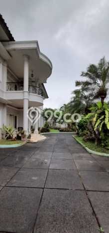 Jual Rumah Mewah Elegan Dengan View Cantik di Meruya, Jakarta Barat Jual Rumah Mewah Elegan Dengan View Cantik di Meruya, Jakarta Barat