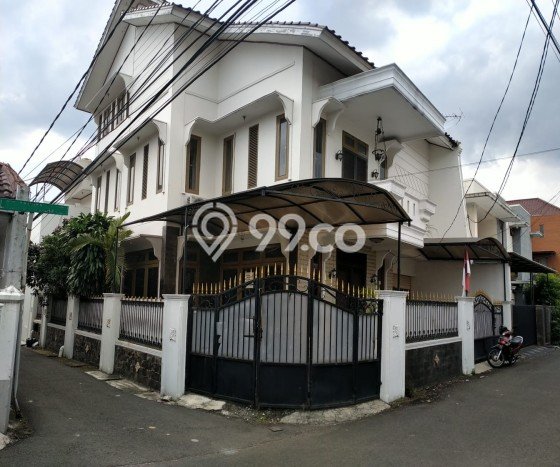 Dijual Rumah Mewah Exclusive di Tebet, Jakarta Selatan Dijual Rumah Mewah Exclusive di Tebet, Jakarta Selatan