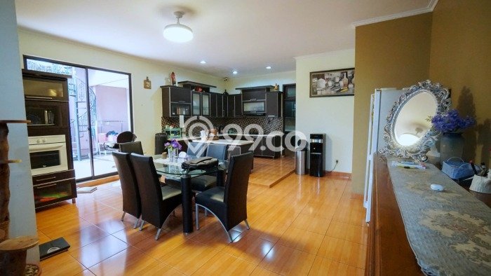 Rumah Elit Modern Tanpa Renovasi di Cipete Jakarta Selatan Rumah Elit Modern Tanpa Renovasi di Cipete Jakarta Selatan