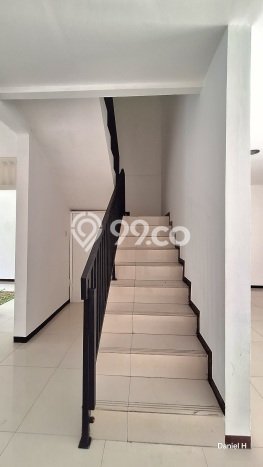 Lokasi terbaik! Rumah siap huni dikontrakkan di Tebet LB 200m2 Lokasi terbaik! Rumah siap huni dikontrakkan di Tebet LB 200m2