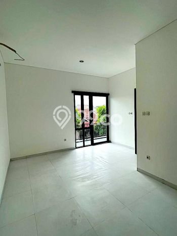 Dijual Rumah Strategis Bagus Punya 3 KT di Cikarang Pusat Bekasi SHM Dijual Rumah Strategis Bagus Punya 3 KT di Cikarang Pusat Bekasi SHM