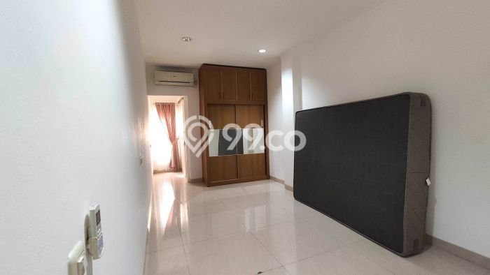 Disewakan Rumah Konsep Minimalis di Lippo Cikarang Cikarang dengan 4 KT Disewakan Rumah Konsep Minimalis di Lippo Cikarang Cikarang dengan 4 KT