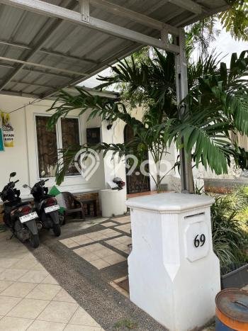 Rumah Modern 4 KT di Gading Serpong Tangerang Rumah Modern 4 KT di Gading Serpong Tangerang