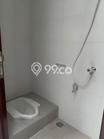 Disewakan! Rumah 3 Kamar Tidur &
3 Kamar Mandi di Pantai Indah Kapuk 2, Jakarta Utara Disewakan! Rumah 3 Kamar Tidur &
3 Kamar Mandi di Pantai Indah Kapuk 2, Jakarta Utara