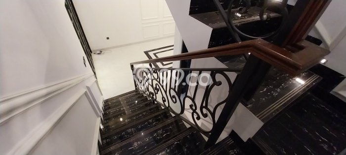 HUNIAN PILIHAN! Rumah kawasan Lebak Bulus, 3 KM, Area Asri, Luas 104m² LB 150m² HUNIAN PILIHAN! Rumah kawasan Lebak Bulus, 3 KM, Area Asri, Luas 104m² LB 150m²