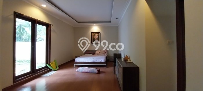 Ready to Use! Premium House LT 497m2 Desain Elegan di Lebak Bulus Ready to Use! Premium House LT 497m2 Desain Elegan di Lebak Bulus