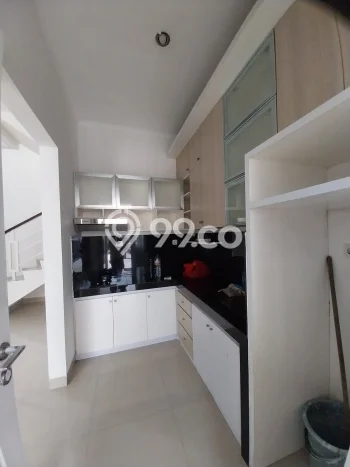 Jual Rumah Strategis Bagus Punya 3 KT di Cinere Depok PPJB Jual Rumah Strategis Bagus Punya 3 KT di Cinere Depok PPJB
