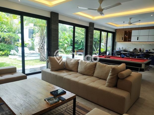 PELUANG INVESTASI! Vila Kawasan Kerobokan Kelod, Area 500m2m², ROI Menjanjikan PELUANG INVESTASI! Vila Kawasan Kerobokan Kelod, Area 500m2m², ROI Menjanjikan