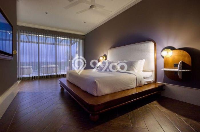 Dijual Vila di , Area 560m2m², Posisi Strategis Dijual Vila di , Area 560m2m², Posisi Strategis
