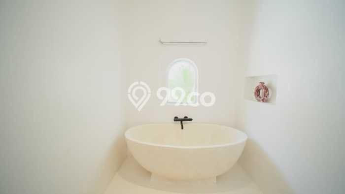 DIJUAL! Vila Kawasan , Area 200m2m², Lokasi Strategis DIJUAL! Vila Kawasan , Area 200m2m², Lokasi Strategis