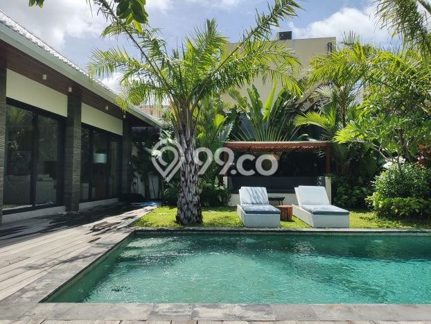 PELUANG INVESTASI! Vila Kawasan Kerobokan Kelod, Area 500m2m², ROI Menjanjikan PELUANG INVESTASI! Vila Kawasan Kerobokan Kelod, Area 500m2m², ROI Menjanjikan