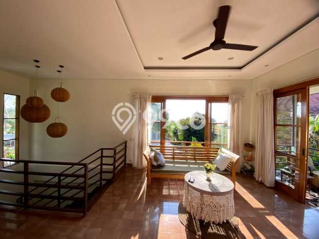 Vila Nyaman Kawasan , Ukuran 675m2m², Akses ke berbagai fasilitas Vila Nyaman Kawasan , Ukuran 675m2m², Akses ke berbagai fasilitas
