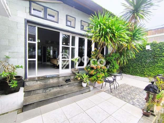 Vila di , Area 475m2m², Lokasi Strategis Vila di , Area 475m2m², Lokasi Strategis