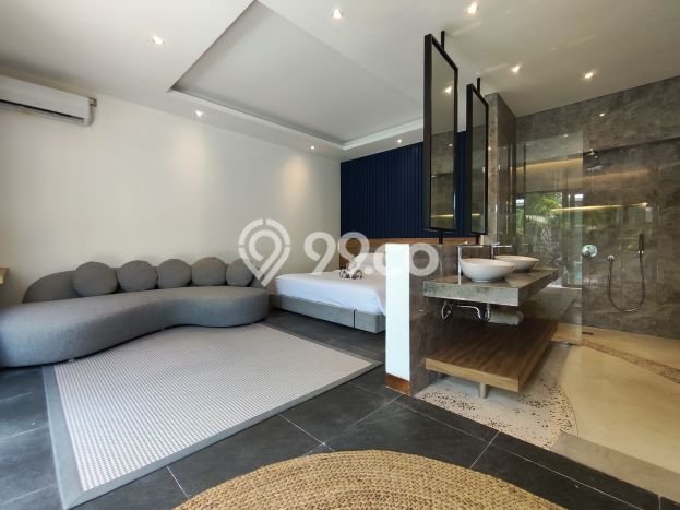 PELUANG INVESTASI! Vila Kawasan Kerobokan Kelod, Area 500m2m², ROI Menjanjikan PELUANG INVESTASI! Vila Kawasan Kerobokan Kelod, Area 500m2m², ROI Menjanjikan