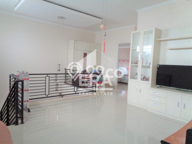 Dijual Rumah Strategis Bagus Punya 4 KT di Cimanggis Depok SHM Dijual Rumah Strategis Bagus Punya 4 KT di Cimanggis Depok SHM