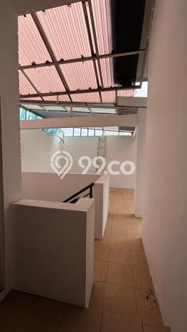 Rumah Minimalis 5 Kamar LT 200m2 di Cikeas Rumah Minimalis 5 Kamar LT 200m2 di Cikeas