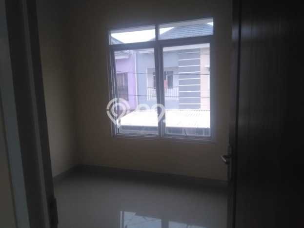 For Sale Hunian Rumah Terawat 3 KT di Cibubur, Bekasi For Sale Hunian Rumah Terawat 3 KT di Cibubur, Bekasi