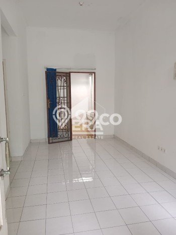 Lokasi strategis! Rumah siap pakai disewakan di Cileungsi LB 60m2 Lokasi strategis! Rumah siap pakai disewakan di Cileungsi LB 60m2