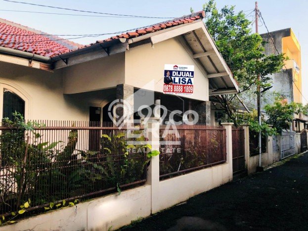 Rumah Mewah LB 365m2 Siap Huni Desain Elegan di Ciparigi, Bogor Rumah Mewah LB 365m2 Siap Huni Desain Elegan di Ciparigi, Bogor