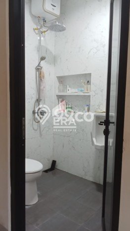 Rumah Elit Modern Tanpa Renovasi di Harjamukti Depok Rumah Elit Modern Tanpa Renovasi di Harjamukti Depok