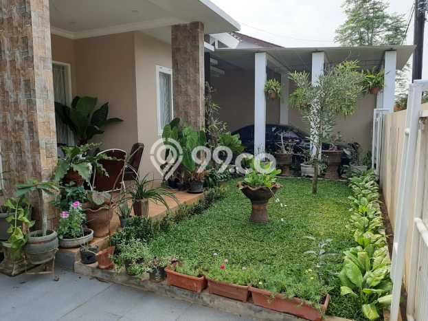 Dijual Rumah Premium dengan Fasilitas Sekitar Komplit di Duren Sawit, Jakarta Timur Dijual Rumah Premium dengan Fasilitas Sekitar Komplit di Duren Sawit, Jakarta Timur