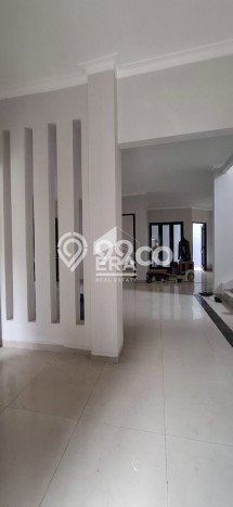 Rumah Eksklusif Siap Huni LT 369m2 di Gunung Putri, Bogor Rumah Eksklusif Siap Huni LT 369m2 di Gunung Putri, Bogor