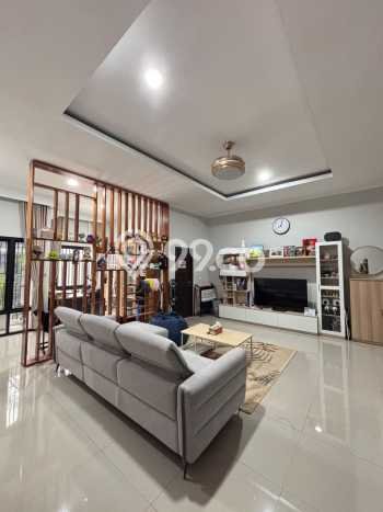 Dijual Rumah Luas Elegan Dengan View Cantik di Cibubur, Bogor Dijual Rumah Luas Elegan Dengan View Cantik di Cibubur, Bogor