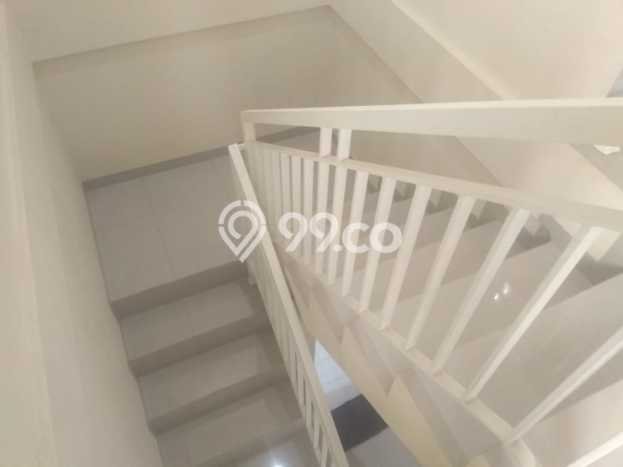 For Sale Hunian Rumah Terawat 3 KT di Cibubur, Bekasi For Sale Hunian Rumah Terawat 3 KT di Cibubur, Bekasi