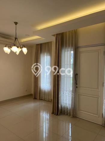 Hunian Mewah LB 200m2 Siap Pakai Desain Elegan di Raffles Hills, Jakarta Timur Hunian Mewah LB 200m2 Siap Pakai Desain Elegan di Raffles Hills, Jakarta Timur