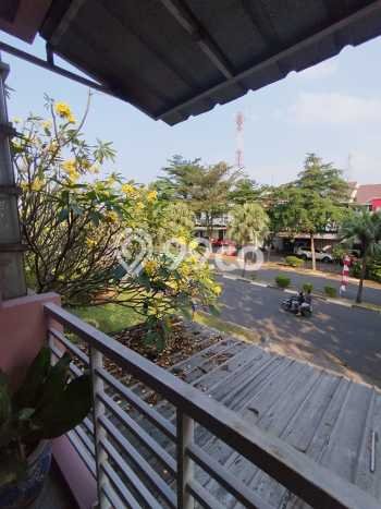LOKASI BISNIS! Ruko For Rent Kawasan Cikeas, Luas 160m2m², Jalan Utama, Siap Usaha LOKASI BISNIS! Ruko For Rent Kawasan Cikeas, Luas 160m2m², Jalan Utama, Siap Usaha