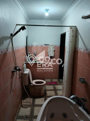 Siap Huni Hunian Elit 5 Kamar di Pondokmelati Dekat ke Mana Pun Siap Huni Hunian Elit 5 Kamar di Pondokmelati Dekat ke Mana Pun