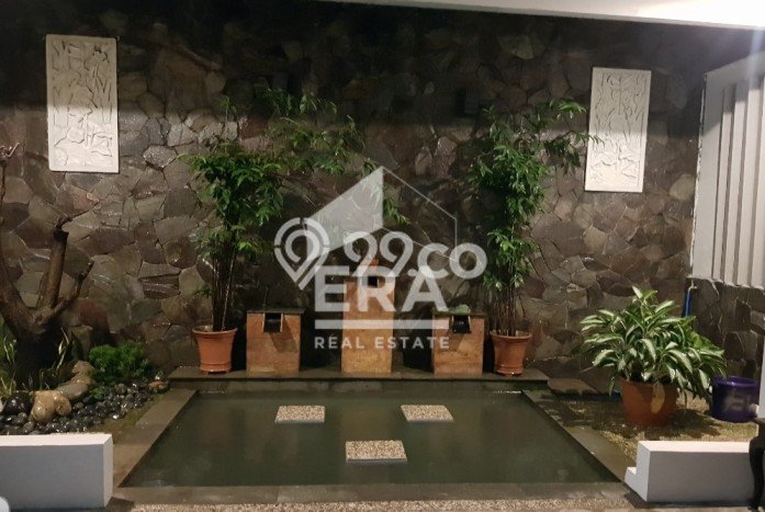 Jual Rumah Luas Elegan Dengan View Cantik di Sentul City, Bogor Jual Rumah Luas Elegan Dengan View Cantik di Sentul City, Bogor