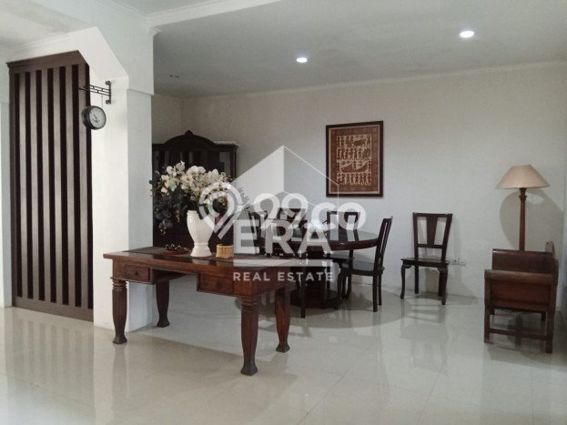 Jual Rumah Luas Elegan Dengan View Cantik di Sentul City, Bogor Jual Rumah Luas Elegan Dengan View Cantik di Sentul City, Bogor