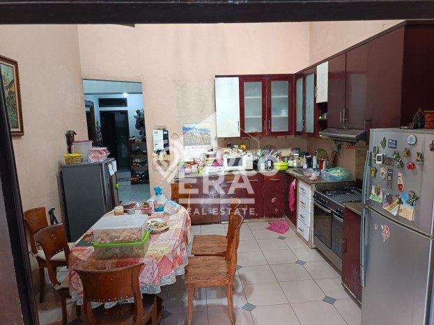 Siap Huni Hunian Elit 5 Kamar di Pondokmelati Dekat ke Mana Pun Siap Huni Hunian Elit 5 Kamar di Pondokmelati Dekat ke Mana Pun